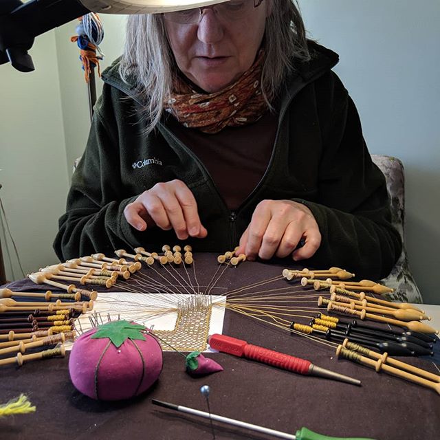 Watching my mom work on her bobbin lace , talking about how to make her patterns on the laser cutter. Engineers can be so creative!

#lace #bobbin #maker