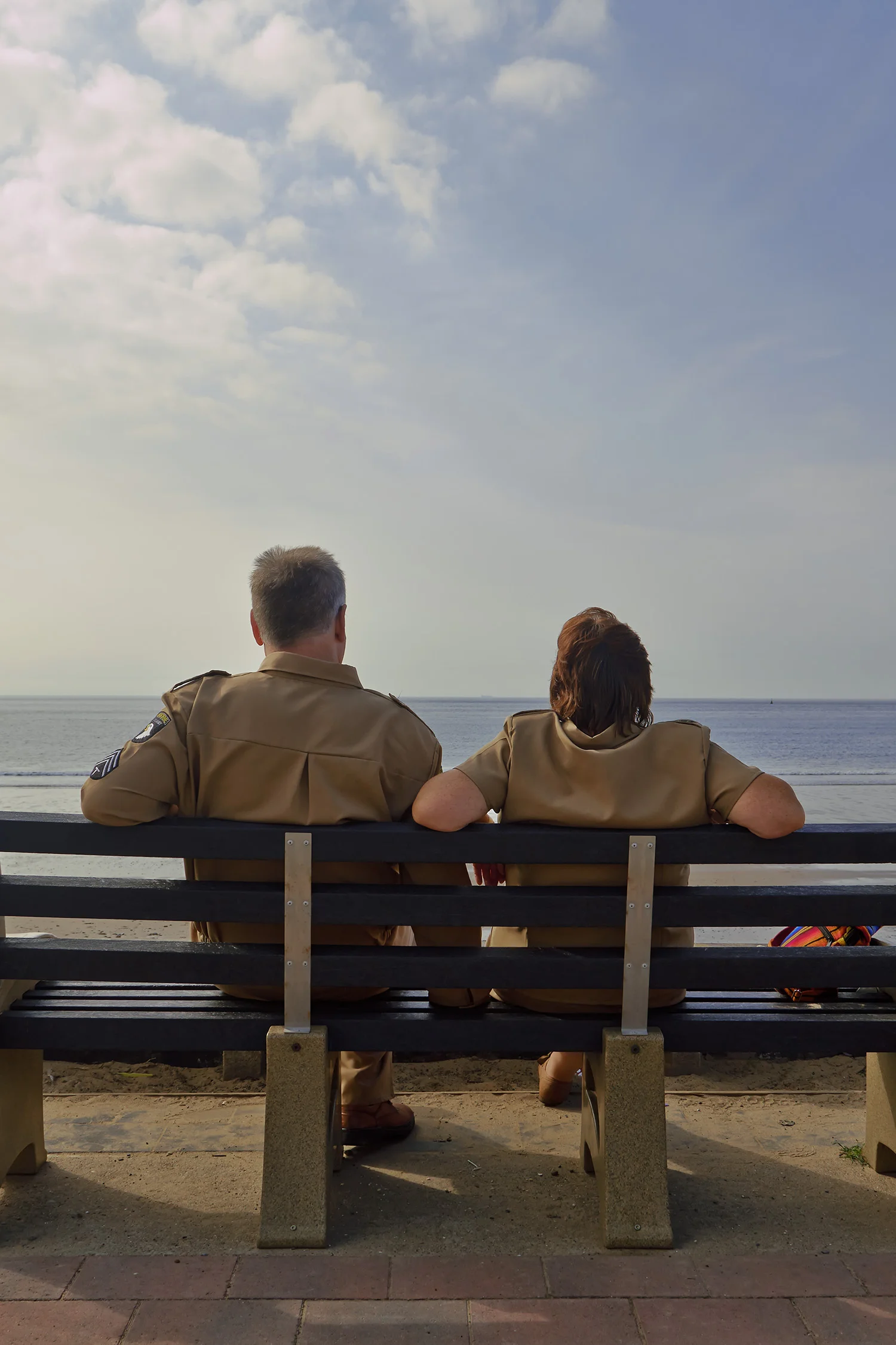 Elvis_Festival_Morning_Park_Bench_web.jpg
