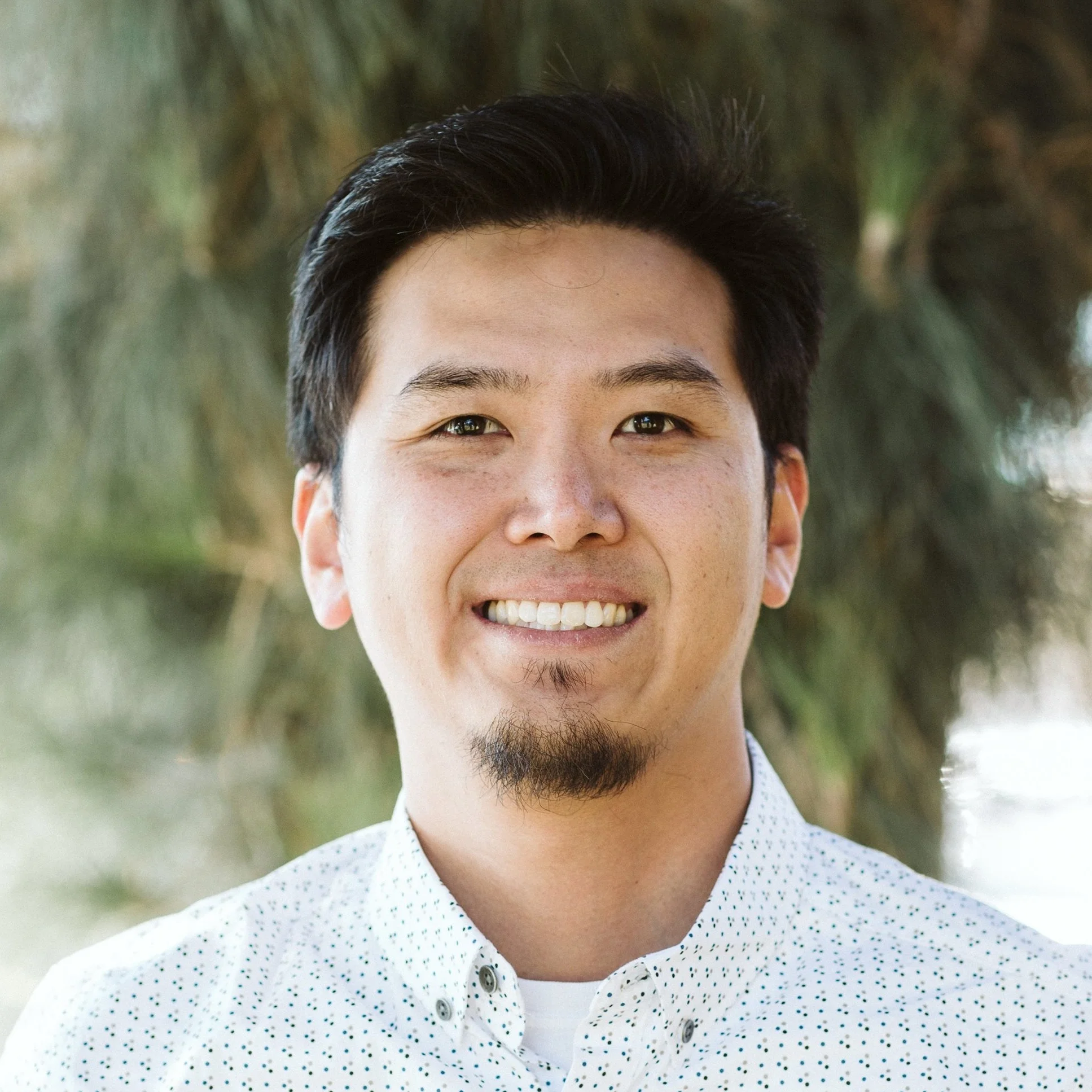 Thomas Hwang photo.jpg