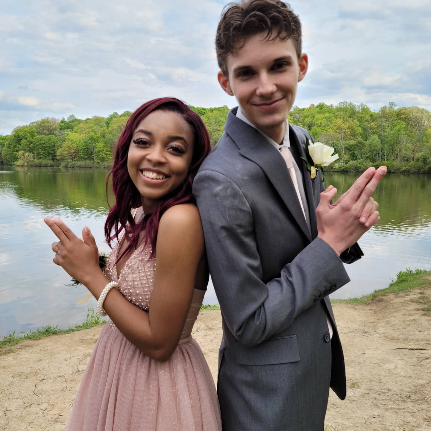 My baby is growing up😳...prom 2021.