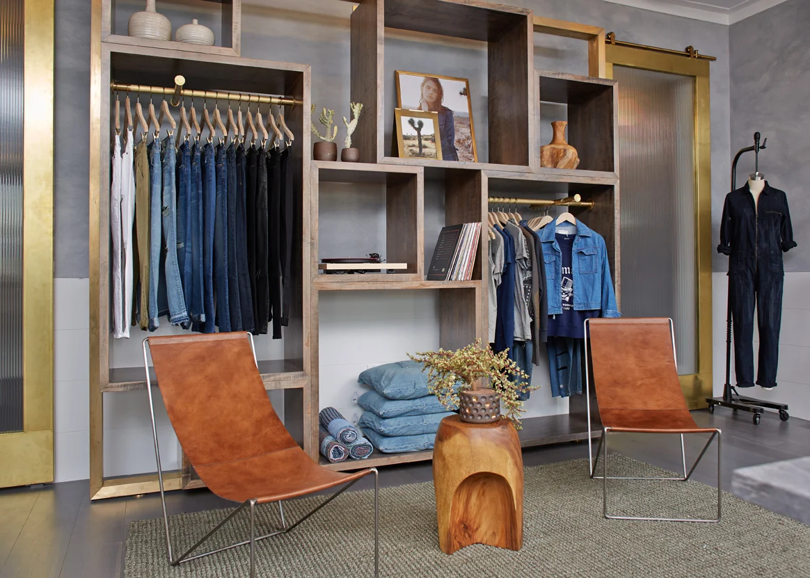 CurrentElliot_AbbotKinney17005.jpg