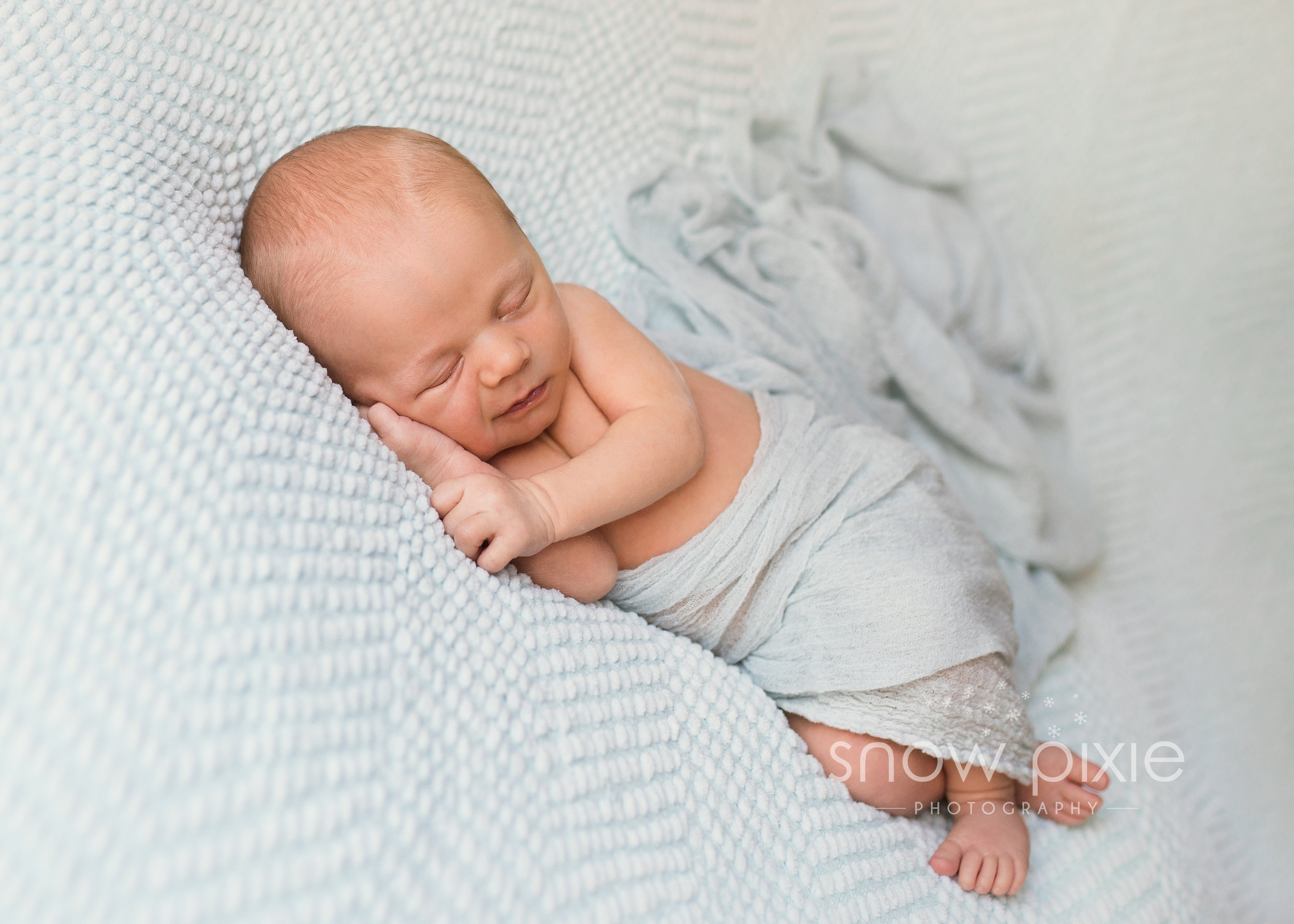 Brooke (newborn) 12.11.17-21.jpg