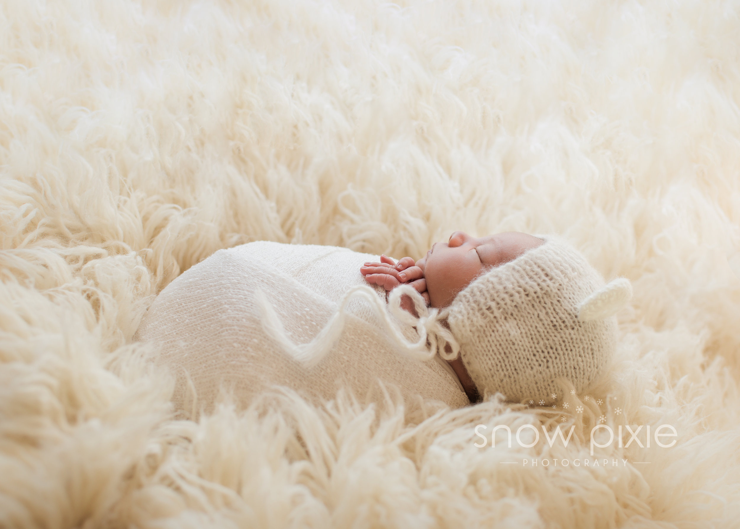 Stacy So-Me Newborn-2.jpg