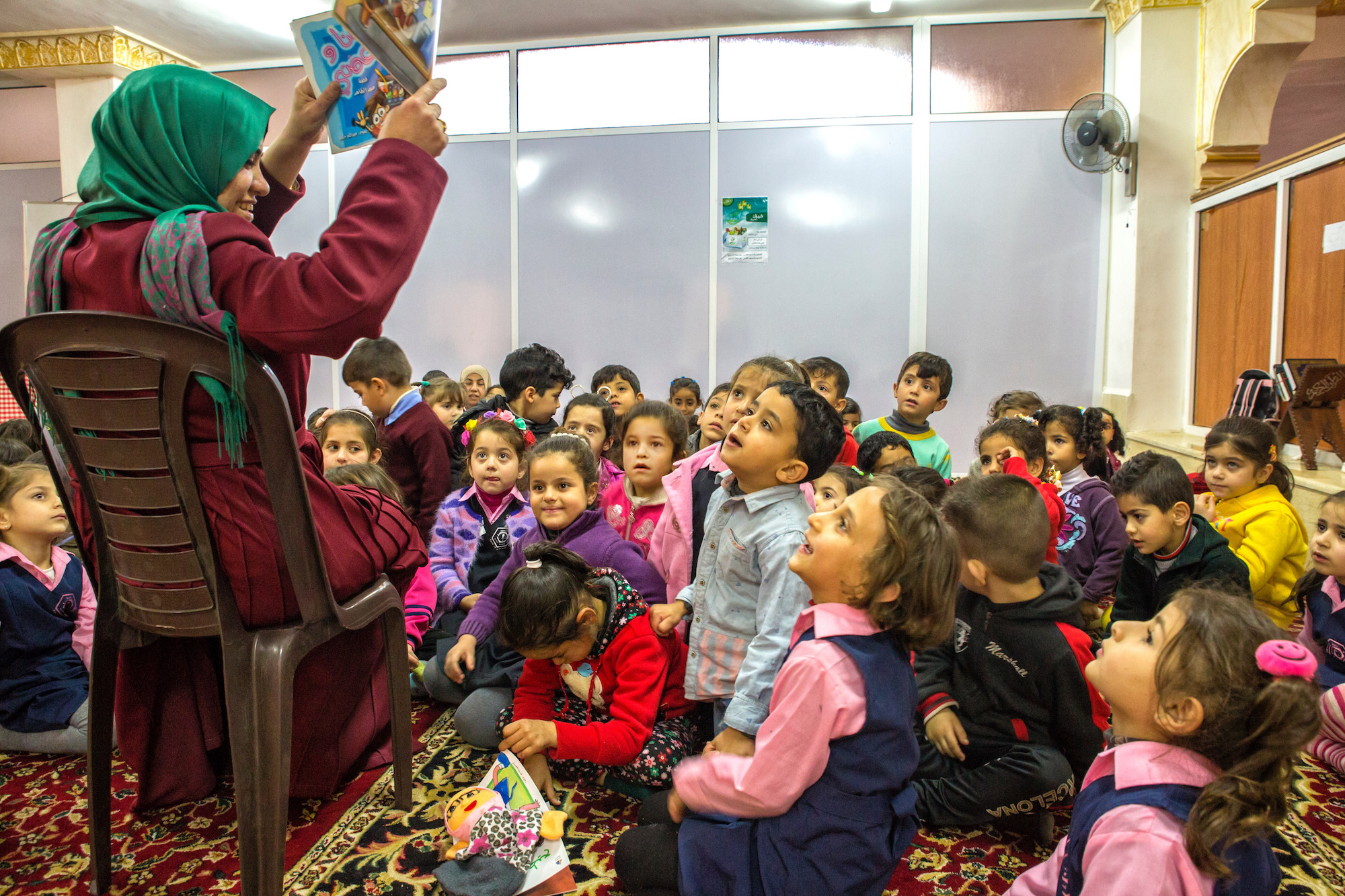 Reading sessions in Jordanian communities