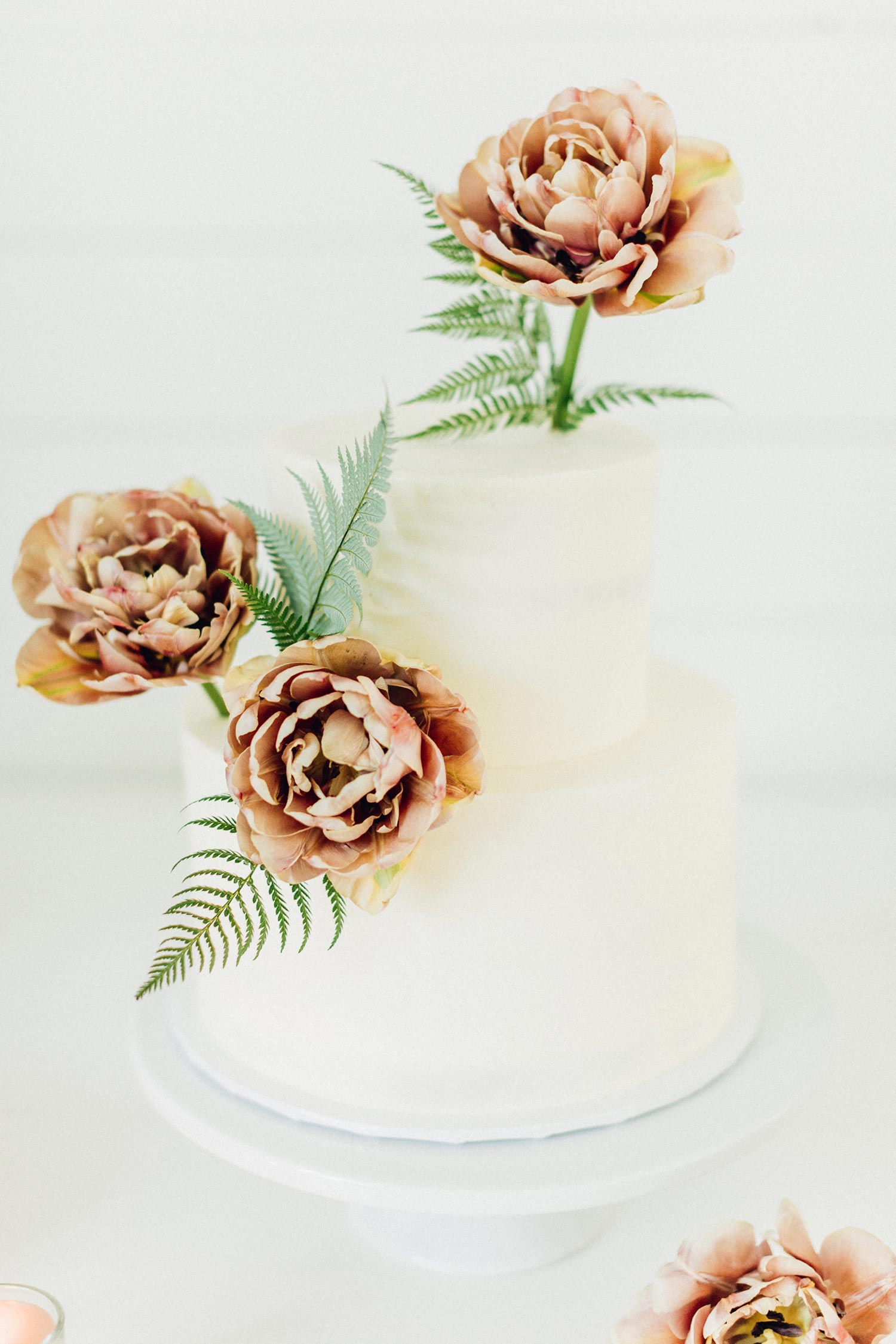 Cake flowers by Portland florist Color Theory Collective