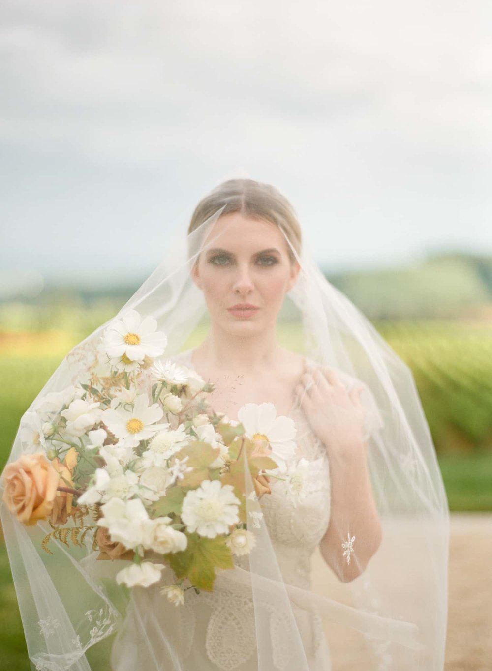 Bridal Portrait | Flowers by Color Theory Collective