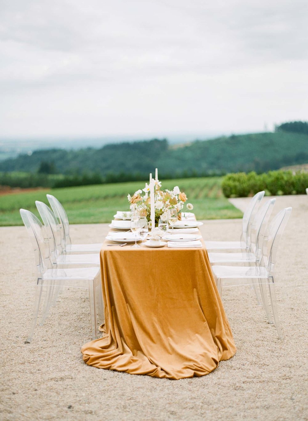 Wedding Table Design at Oregon Vineyard