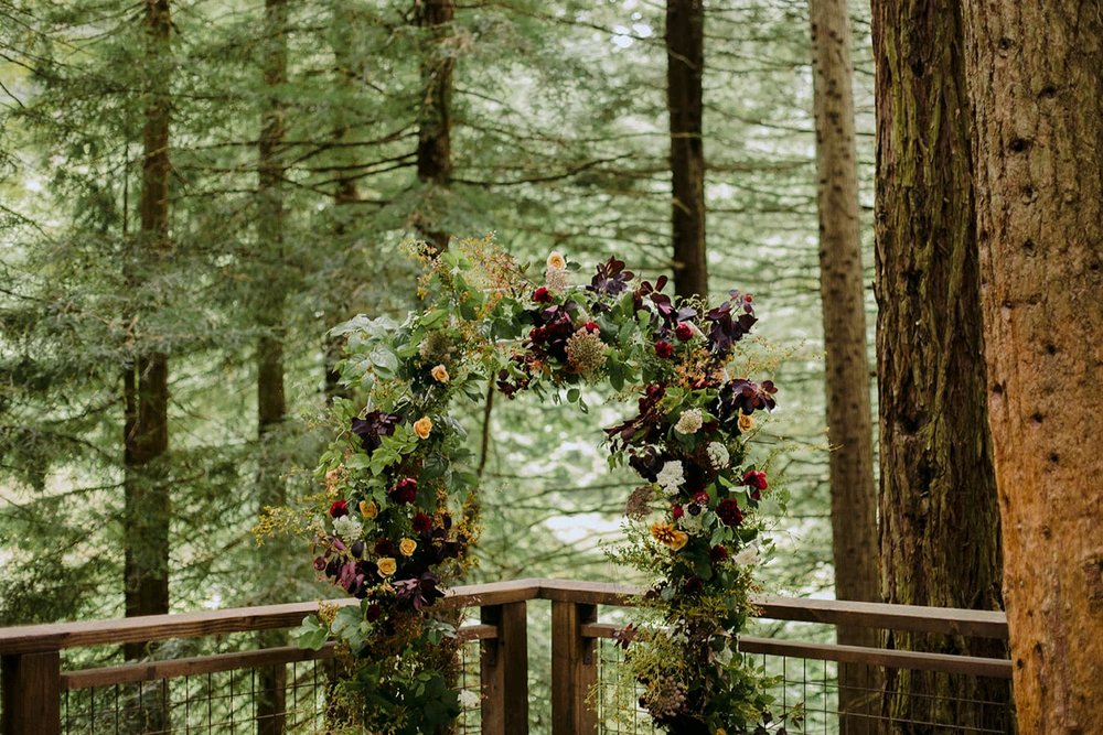 florist-portland-oregon-wedding-floral-arch.jpg