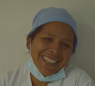 smiles_staff_04.png