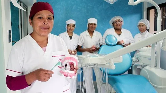 New_Dental_Chair__Demonstration_Equipment_Large.jpg