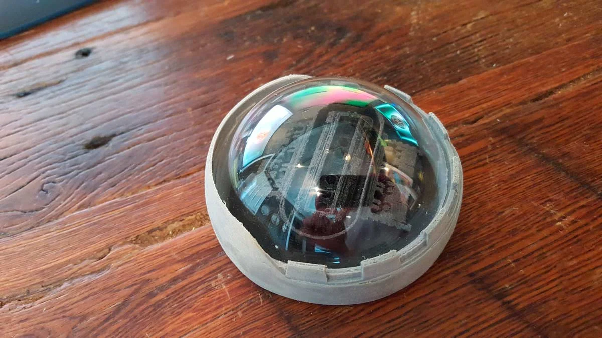 This is the Radar eye assembly. 4 pieces; The back panel, the internal structure, the housing and the lens. 