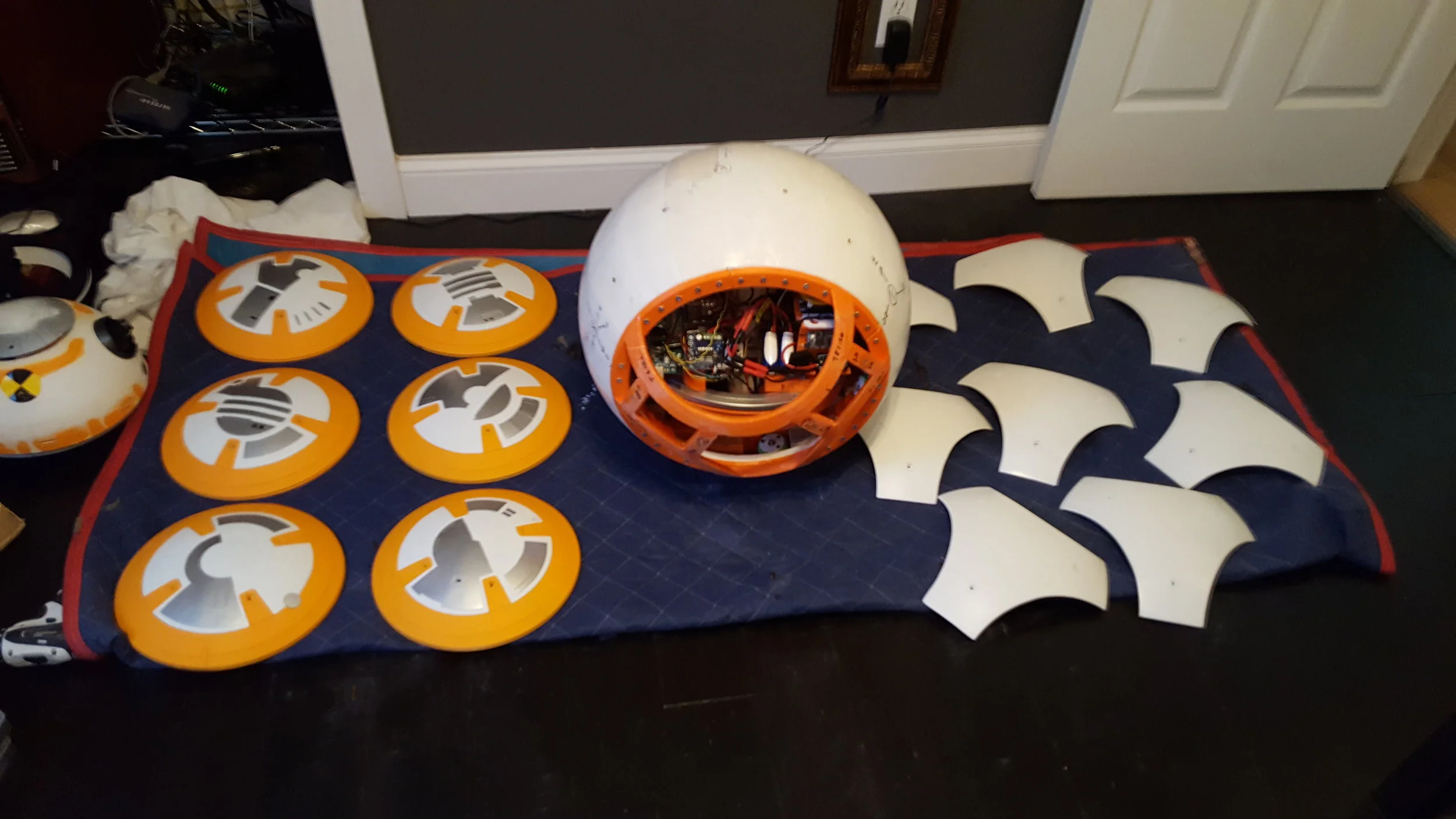 ASSEMBLY TIME! I can't even begin to tell you how much I have been waiting for this. 