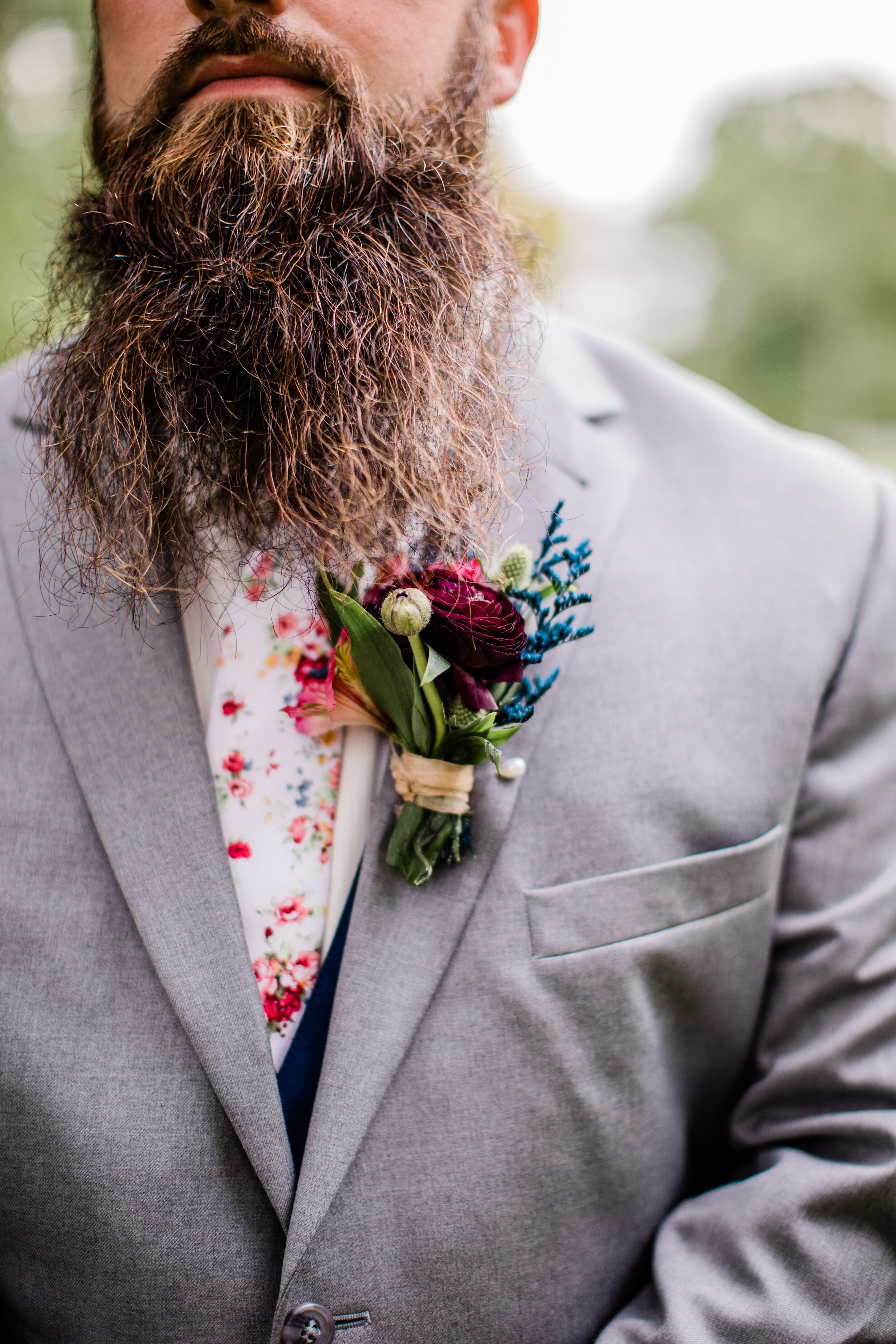 Celebrity Zoom in Ministry How To Pin A Boutonnière — Cora Jane Photography | Connecticut Wedding  Photographer