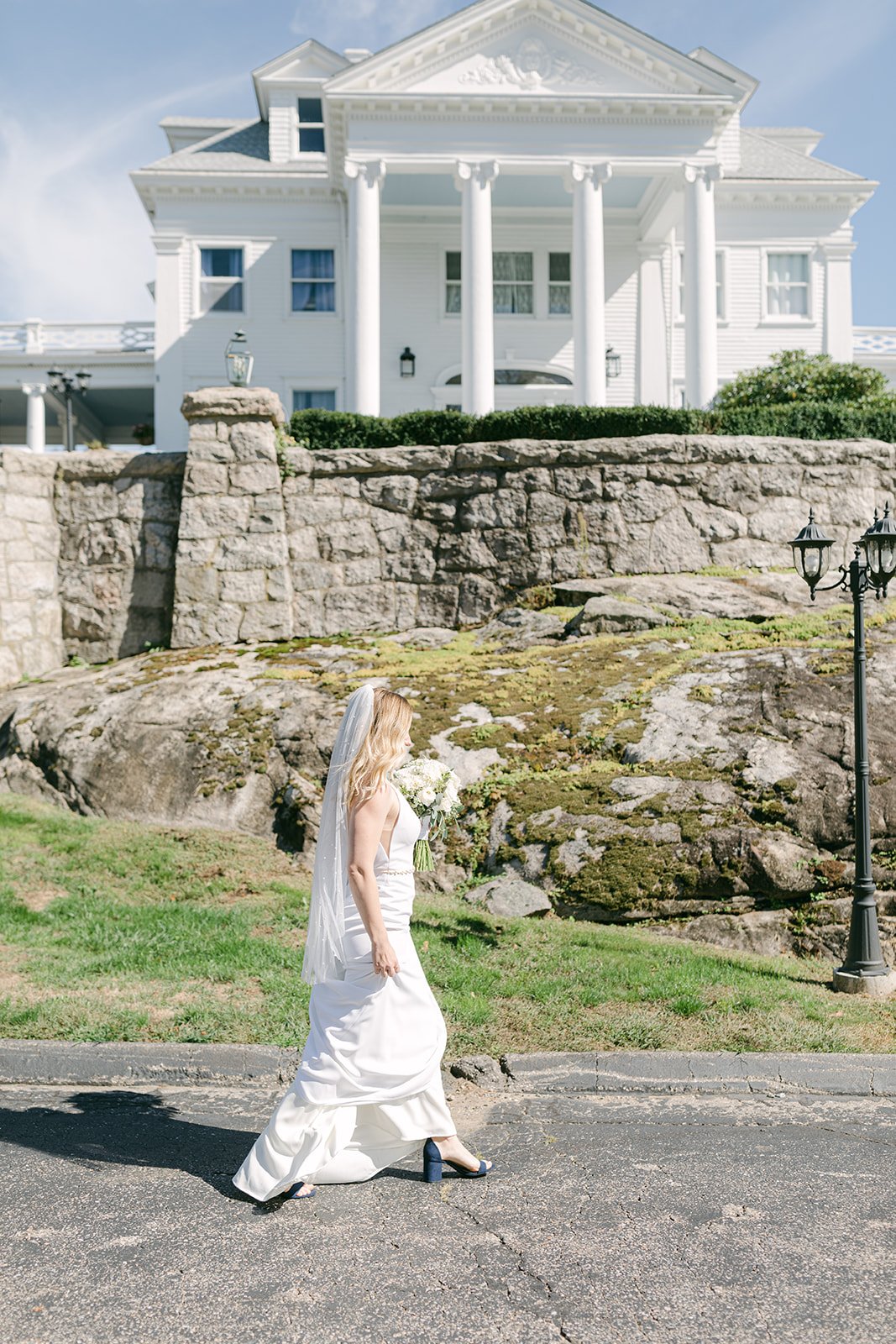 Inn-at-Mystic-Haley-Mansion-Wedding-Photographer-Cora-Jane-Photography40.jpg