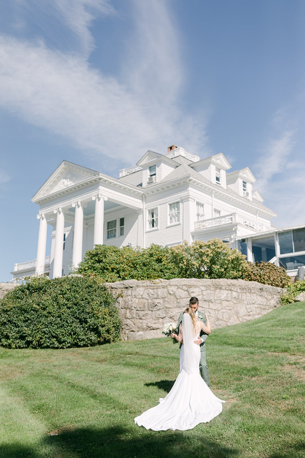 Haley-Mansion-Inn-at-Mystic-Wedding-Photographer-Cora-Jane-Photography.jpg