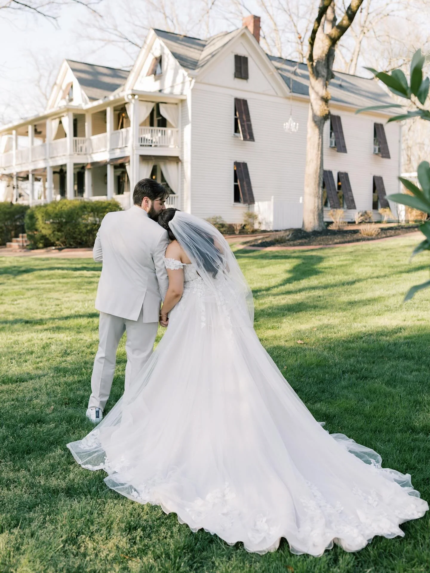The most glorious weekend celebrating an incredible love story

Photographer: @corajanephoto
Venue: @thewheelerhouse
Planner: @Antiquerose_weddingsandevents
Hair: @color_meblonde
Makeup: @vigilantecosmetics
Catering: @eventsbydezine
Cake: @confection