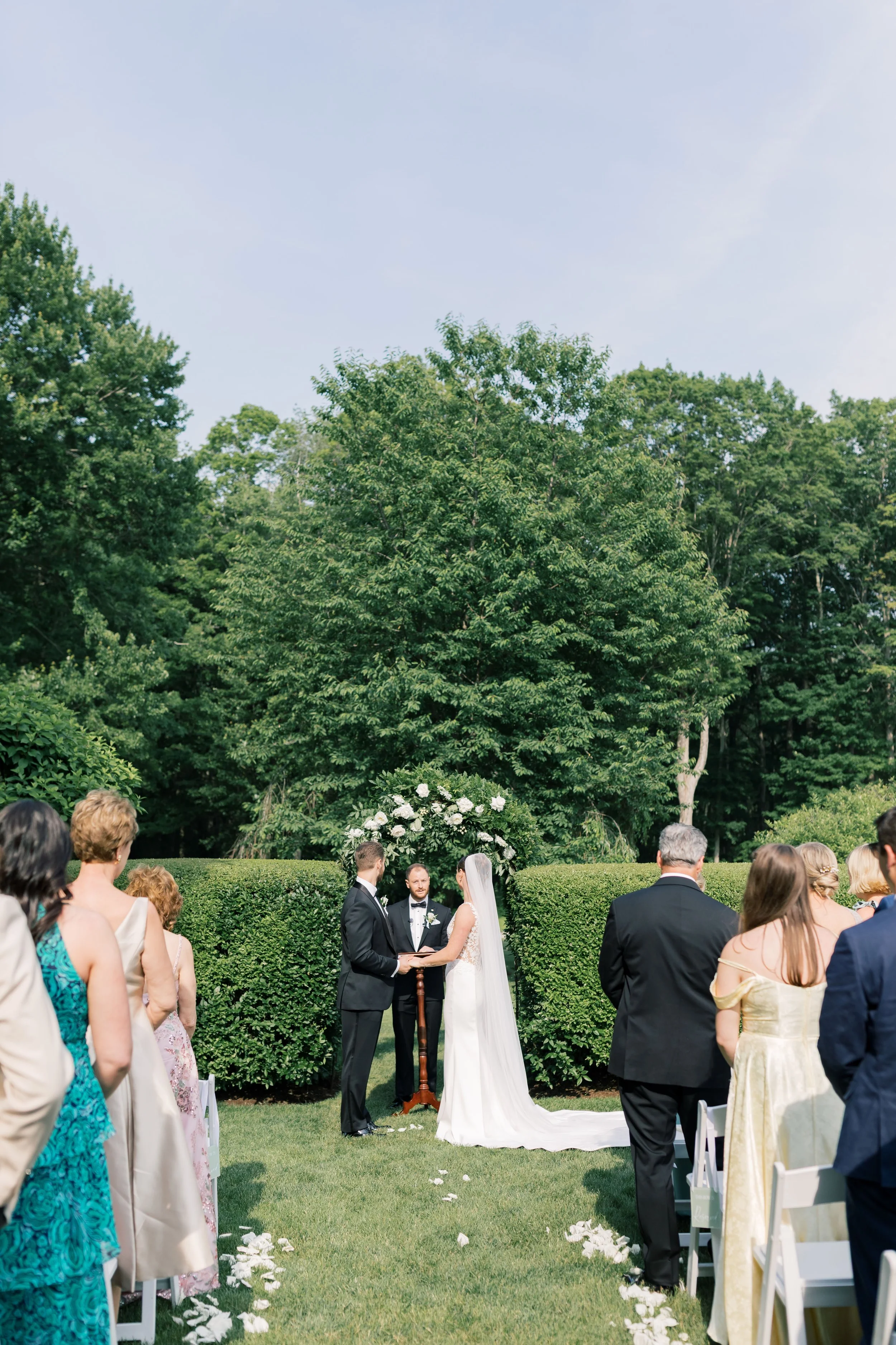 connecticut-smith-farm-gardens-wedding-photographer-14.jpg