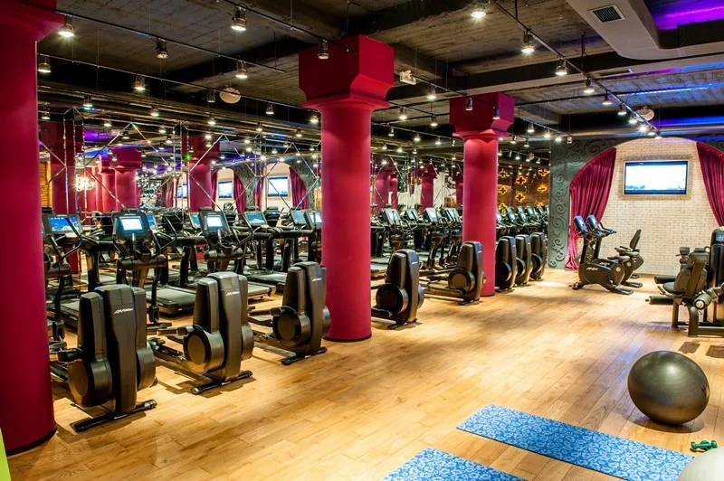 This gym is fancier than the club Bedroom, mentioned below.