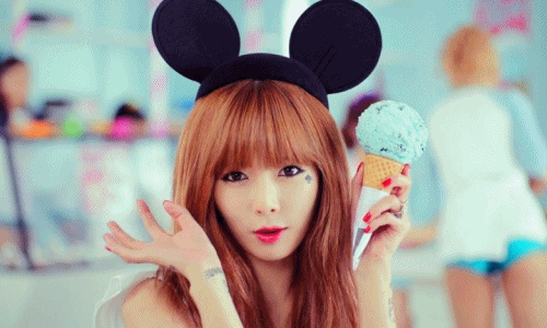 This is who I am now; just a girl, in Asia, living her traveling and ice cream dreams.