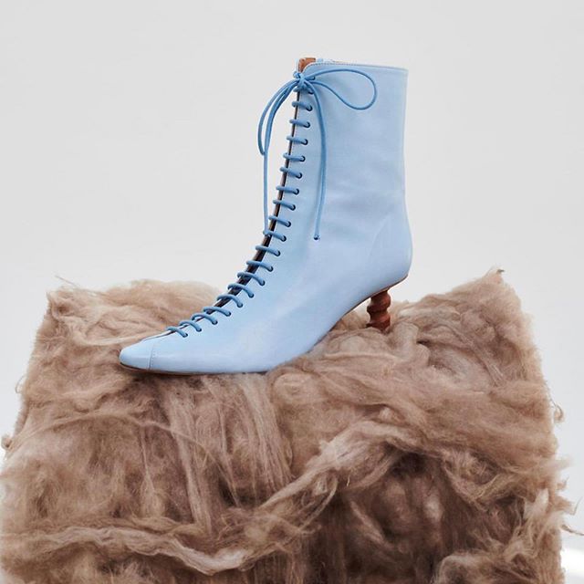 Barometer has dropped - perfect timing to get these ones on me toes. The AW collection made for Regina Pyo 💙💙💙