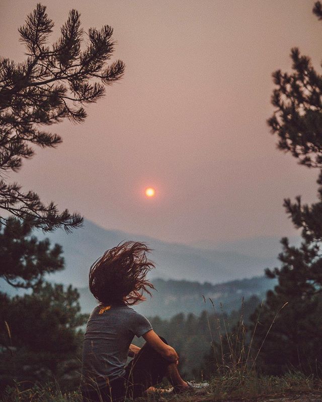 From the last fires whose smoke reached colorado. 
A reminder to people to spend more time indoors today and not to exercise outside ~ the particles in the air are tricky to get out of the lungs. Be safe y'all 😘
.
.
.
.
In frame ~ the lovely @brando