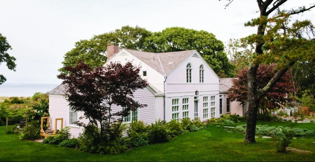To read about this historic house in Martha’s Vineyard Magazine click here .