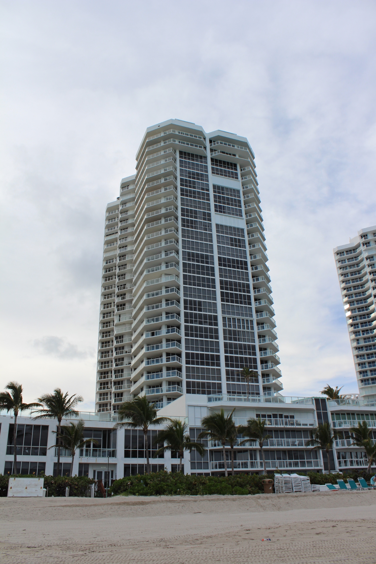 Oceania I - Sunny Isles, Florida