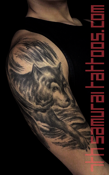 wolf sumi watercolor men's asian upper arm tattoo kai 7th samurai