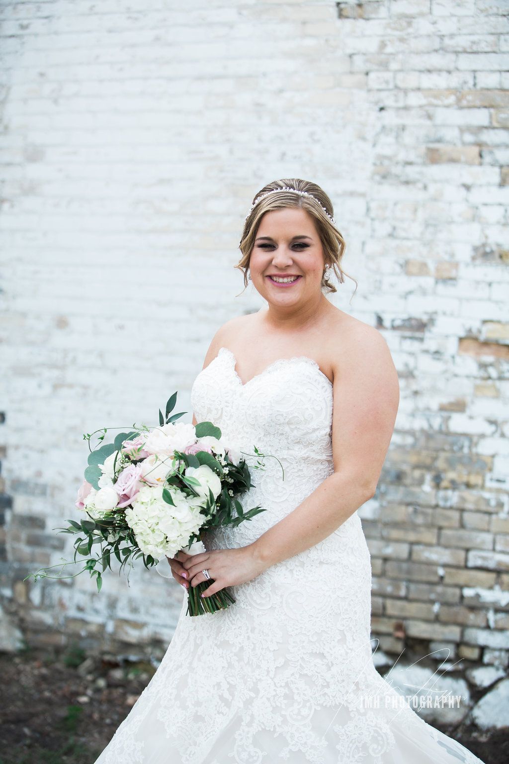 JMHPhotography_grandrapids_wedding_photographer(42of70).jpg