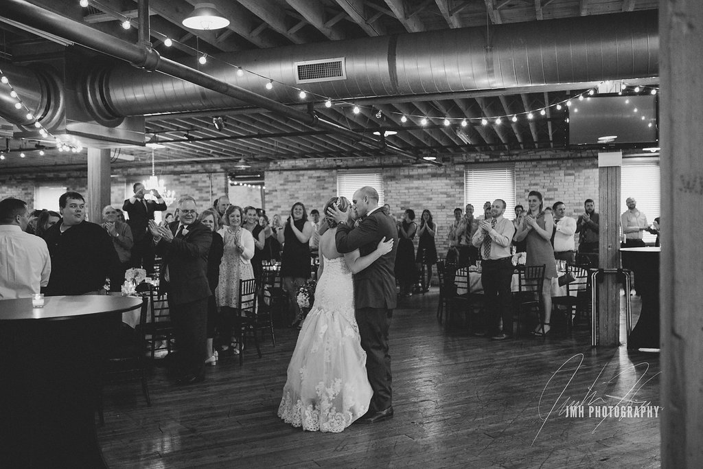 JMHPhotography_grandrapids_wedding_photographer(52of70).jpg