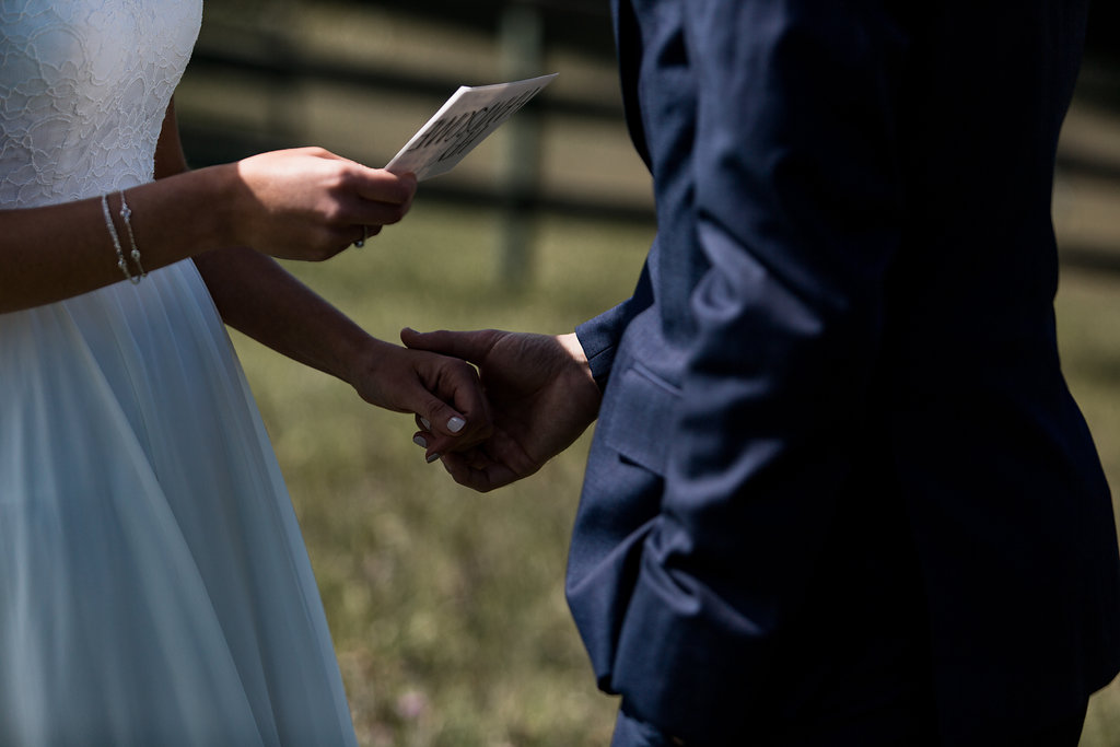 Sonshine_barn_northern_michigan_wedding_-40.jpg