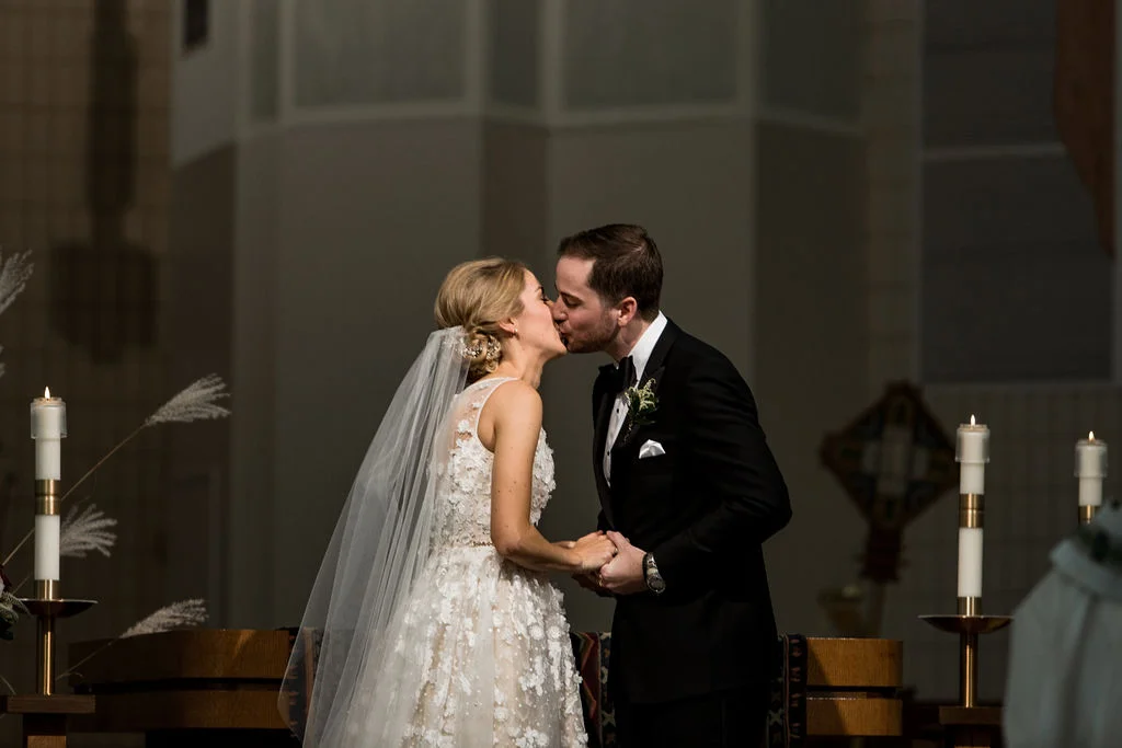The_atrium_wedding_milwaukee_wedding_photographer_-31.jpg