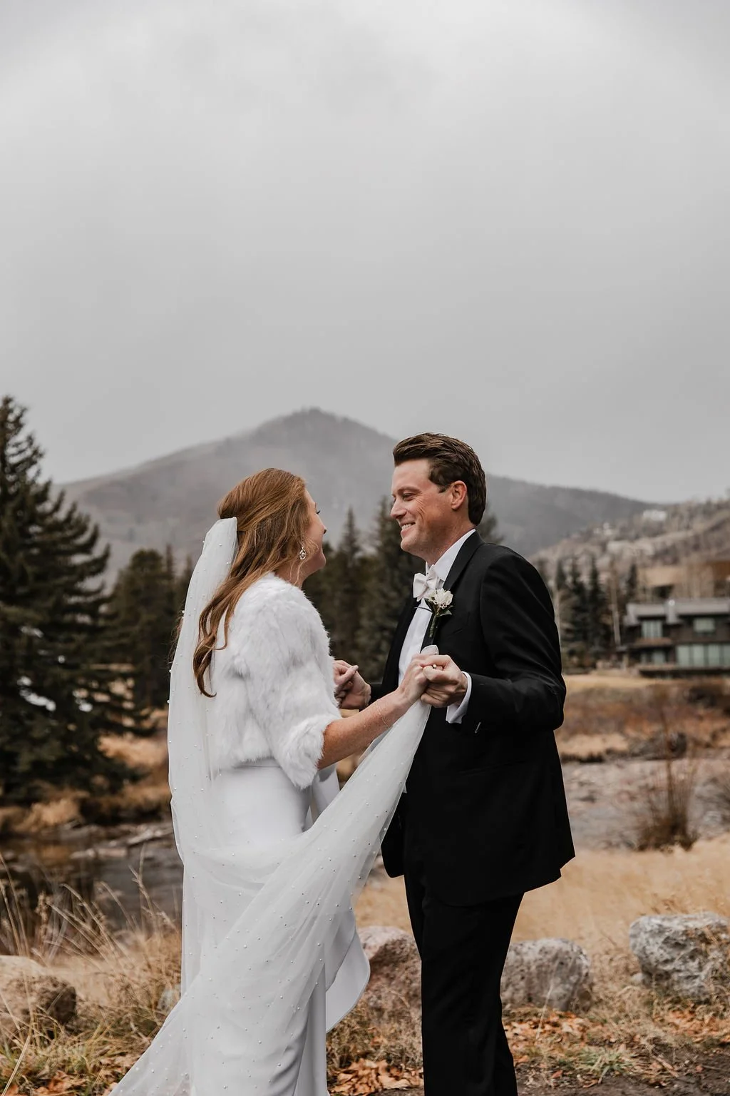JMH_Photography_vail_wedding_2021_-74.JPG