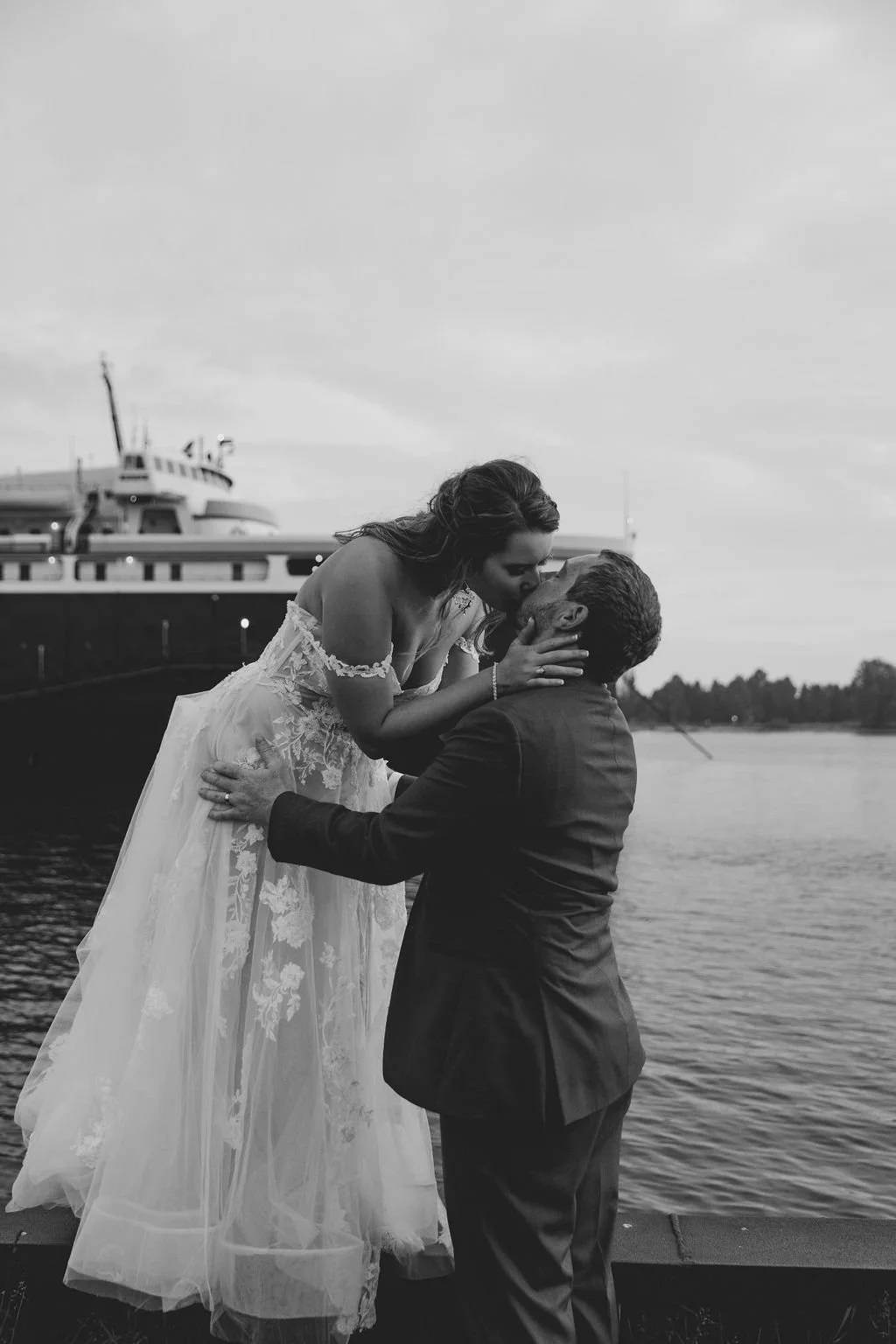 justin_haylee_photography_paxtons-1433.jpg