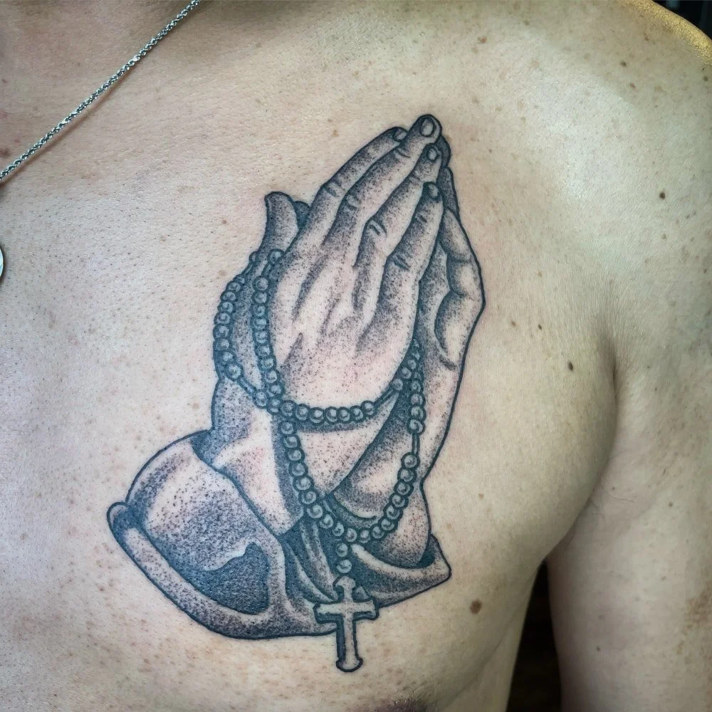 praying hand tattoo 3rl