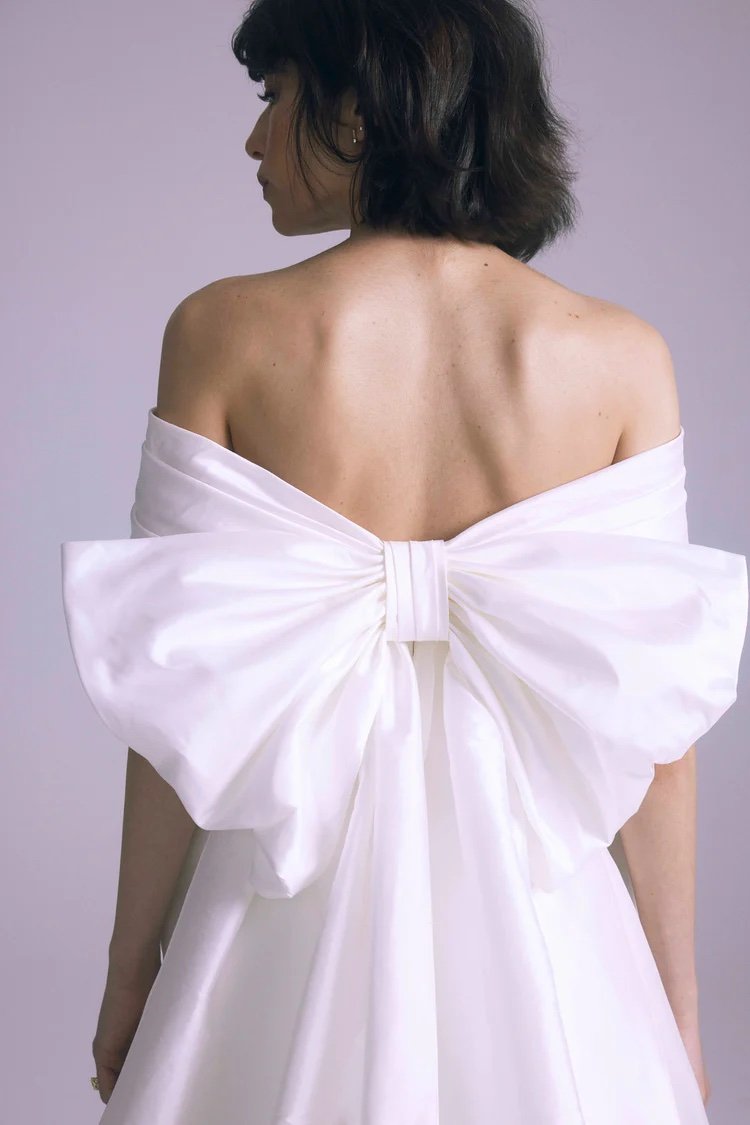 Big Bow  Bridal Trend: Amsale 'Antonia' Wedding Gown