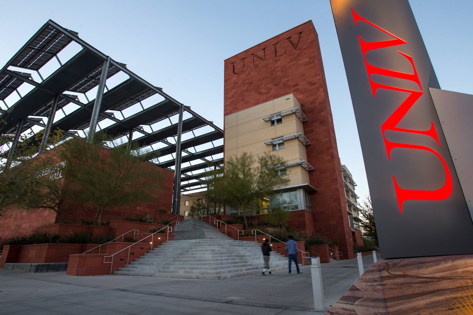 UNLV building_Las Vegas.jpg