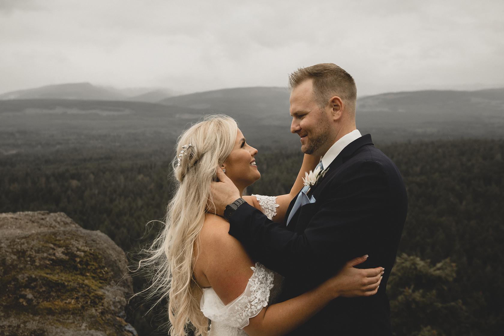 Parksville Wedding Photographer