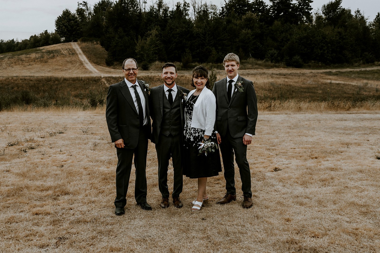 Family Photos during your wedding in Vancouver BC