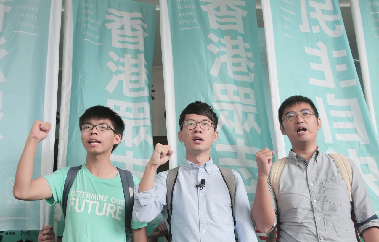 “準備面對判刑 Preparing to Face Sentence” From Left to Right: Joshua Wong, Nathan Law, Alex Chow (Photo: Facebook/Joshua Wong)