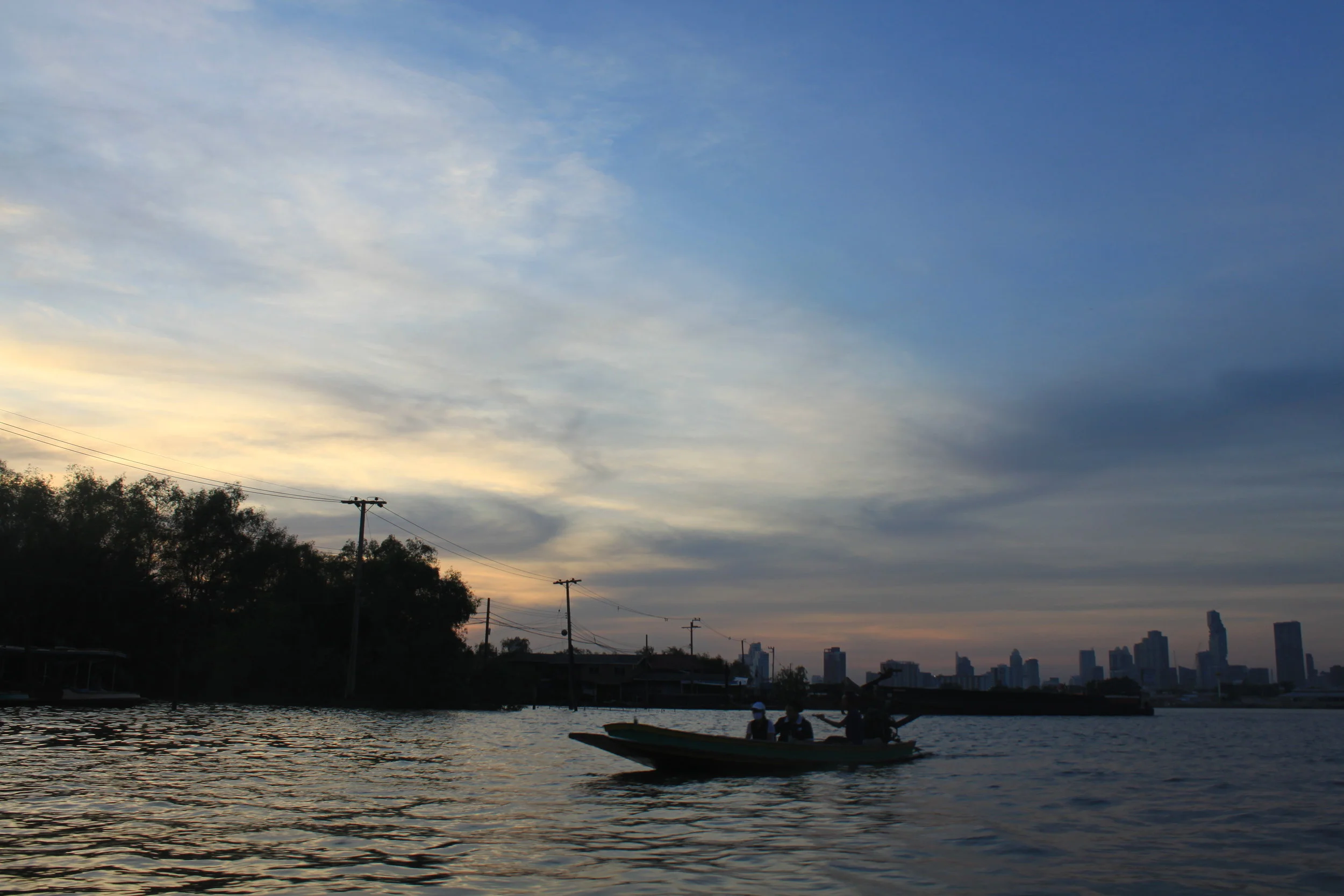 On the way back to Khlong Toei Pier