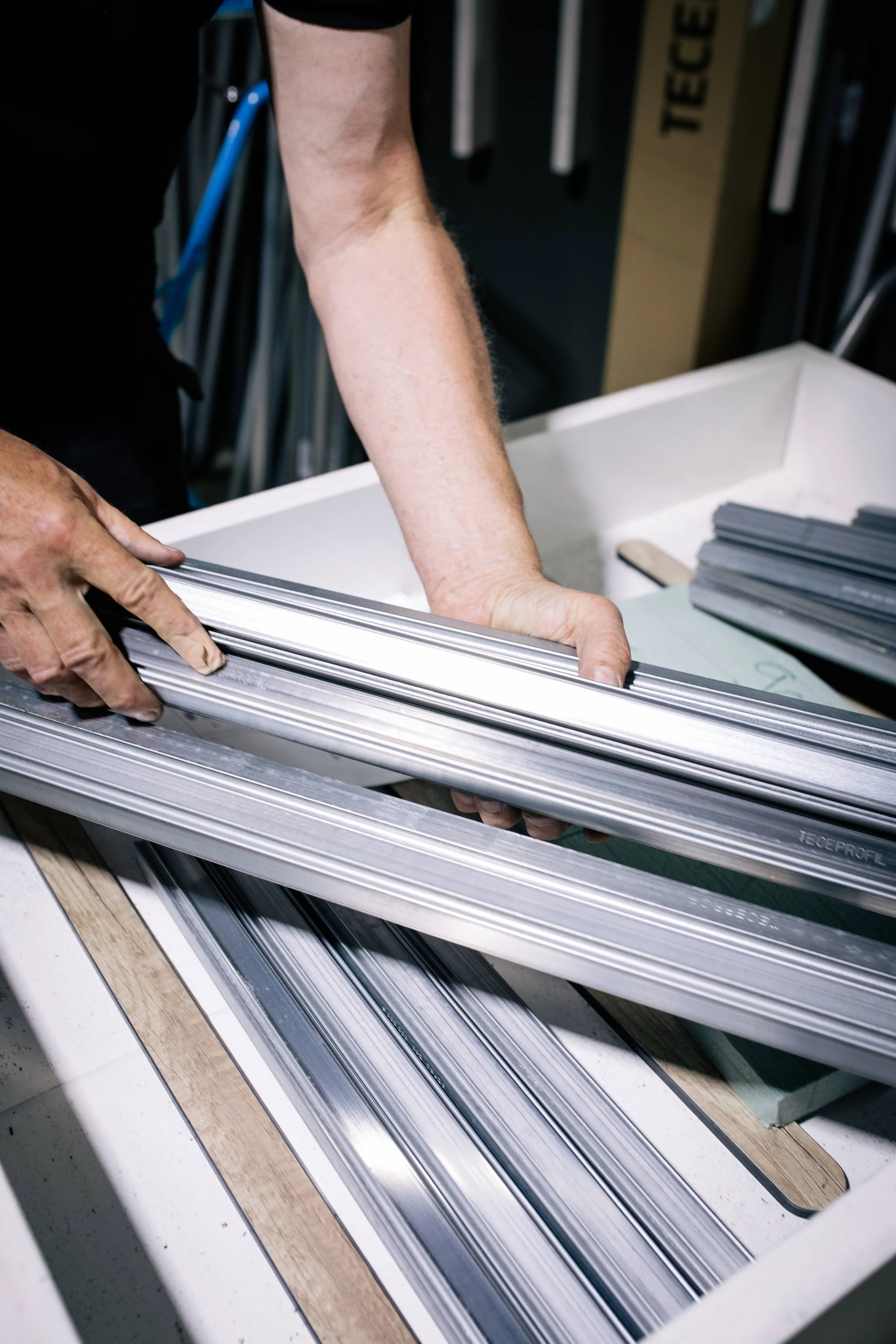 images-Duschking_Shooting_05-24_ModularesBadezimmer-13von47.jpg