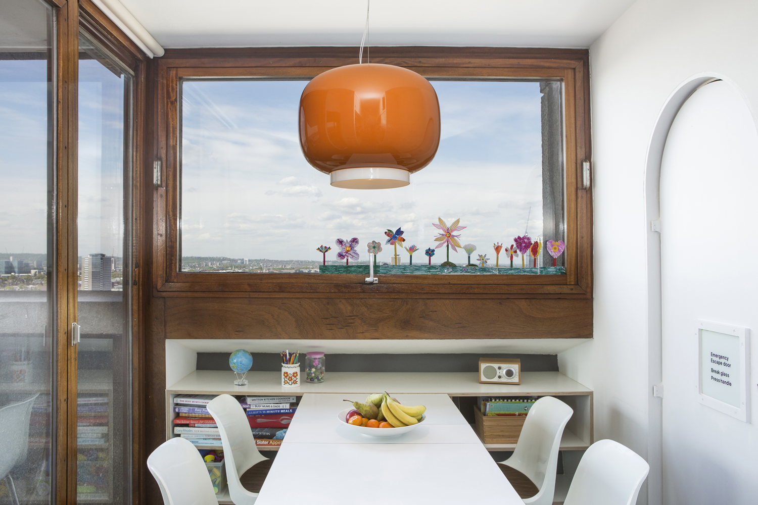 Project: A Flat for Music Lovers