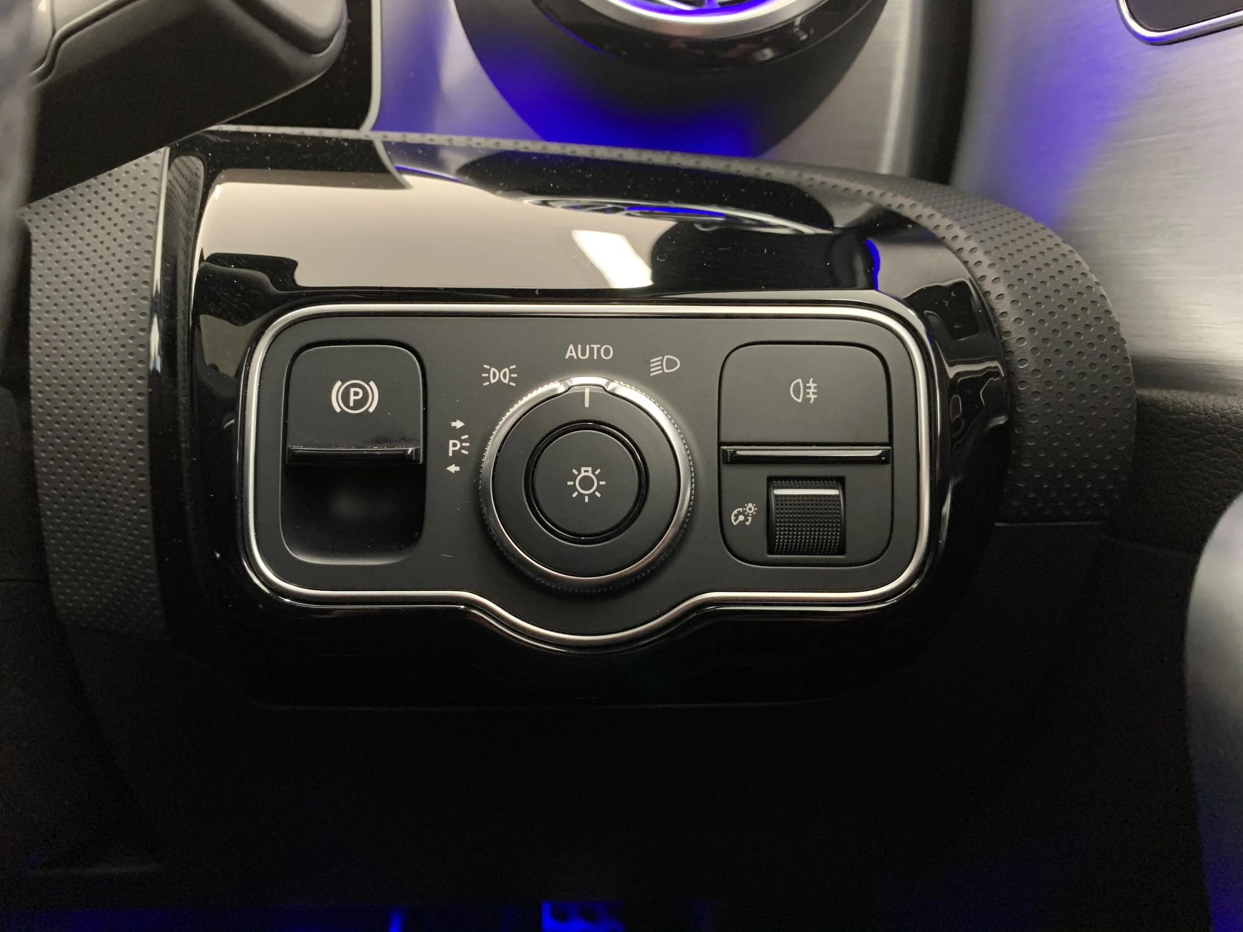 55484C9B-5E1B-48C1-B5D6-02FEAC525F8F