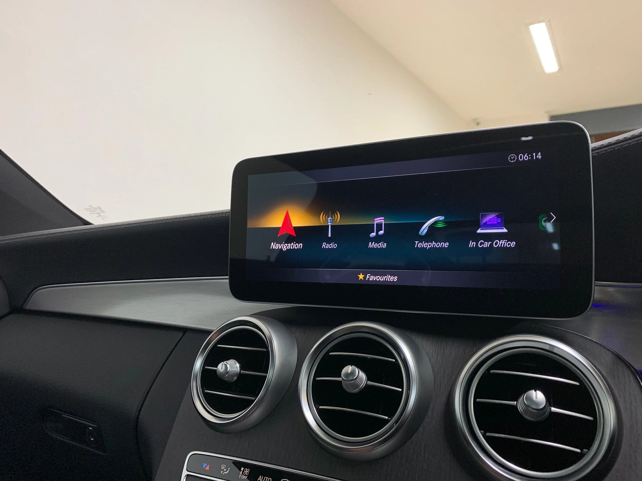 C89AF8E8-D1C6-4685-AD76-1AD955AC35C4