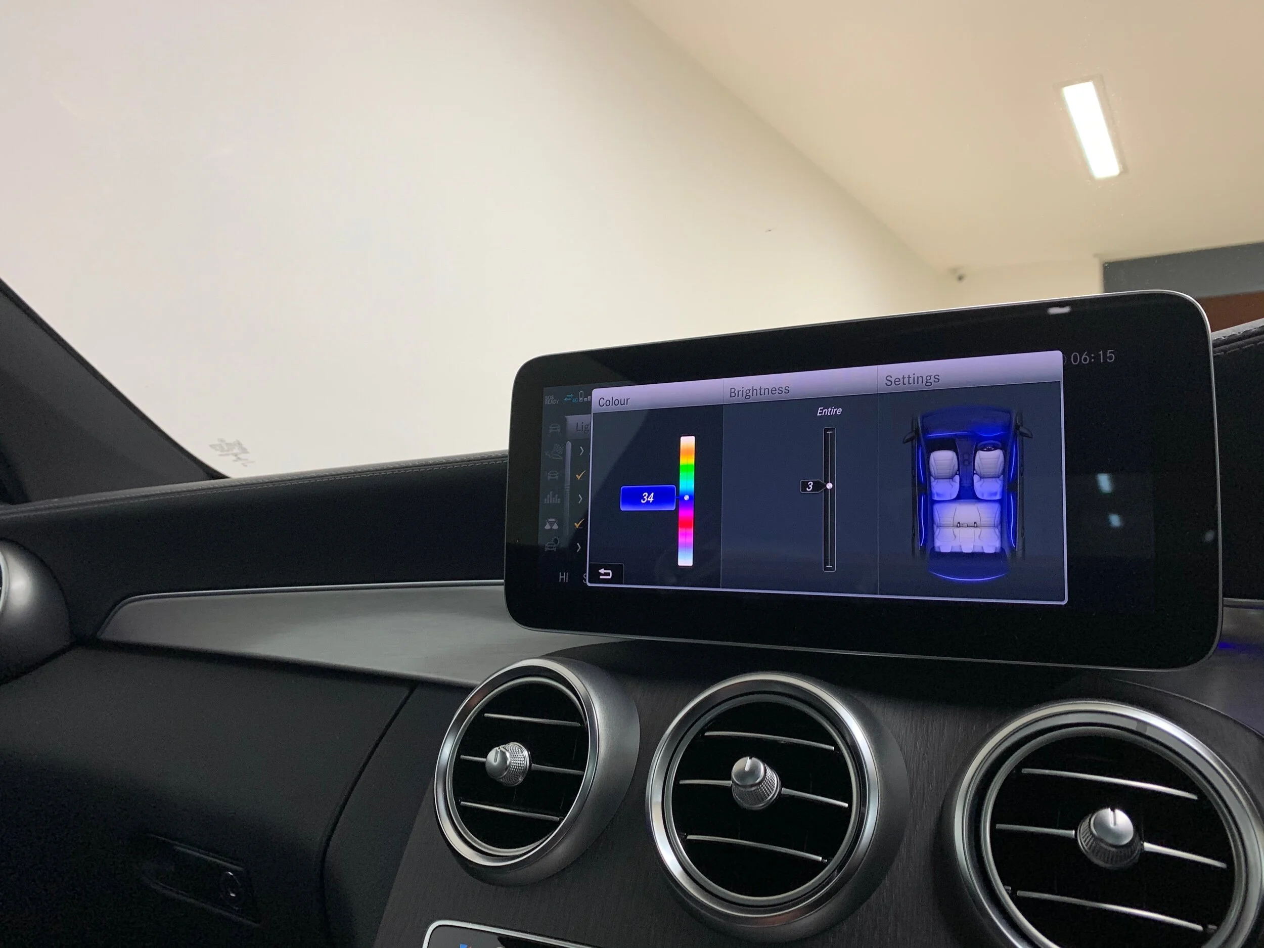 8B015C76-485A-4780-BF88-0FC6981D4BA1