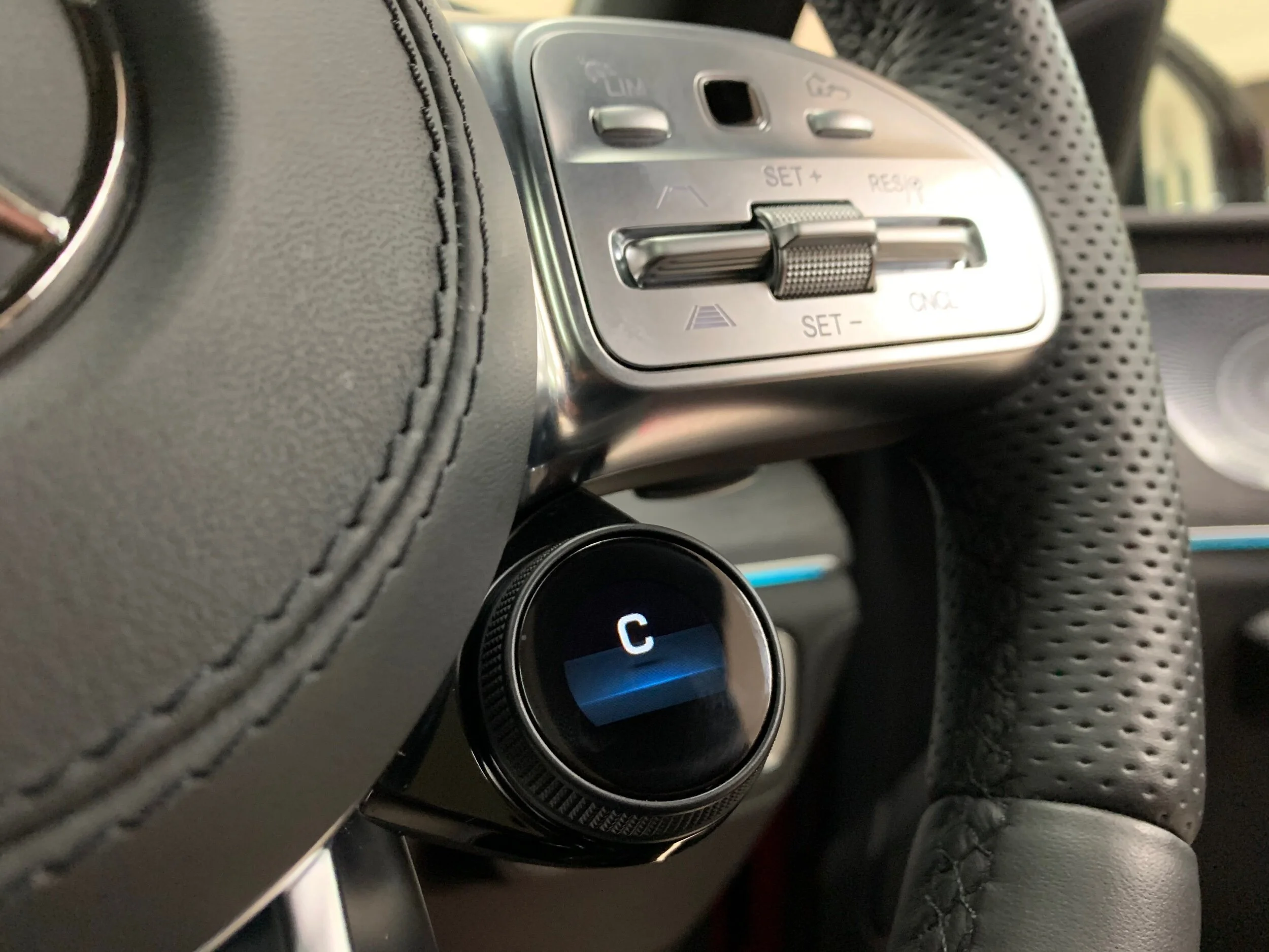 7C25B05E-2AC0-421B-8C19-0686996A9379