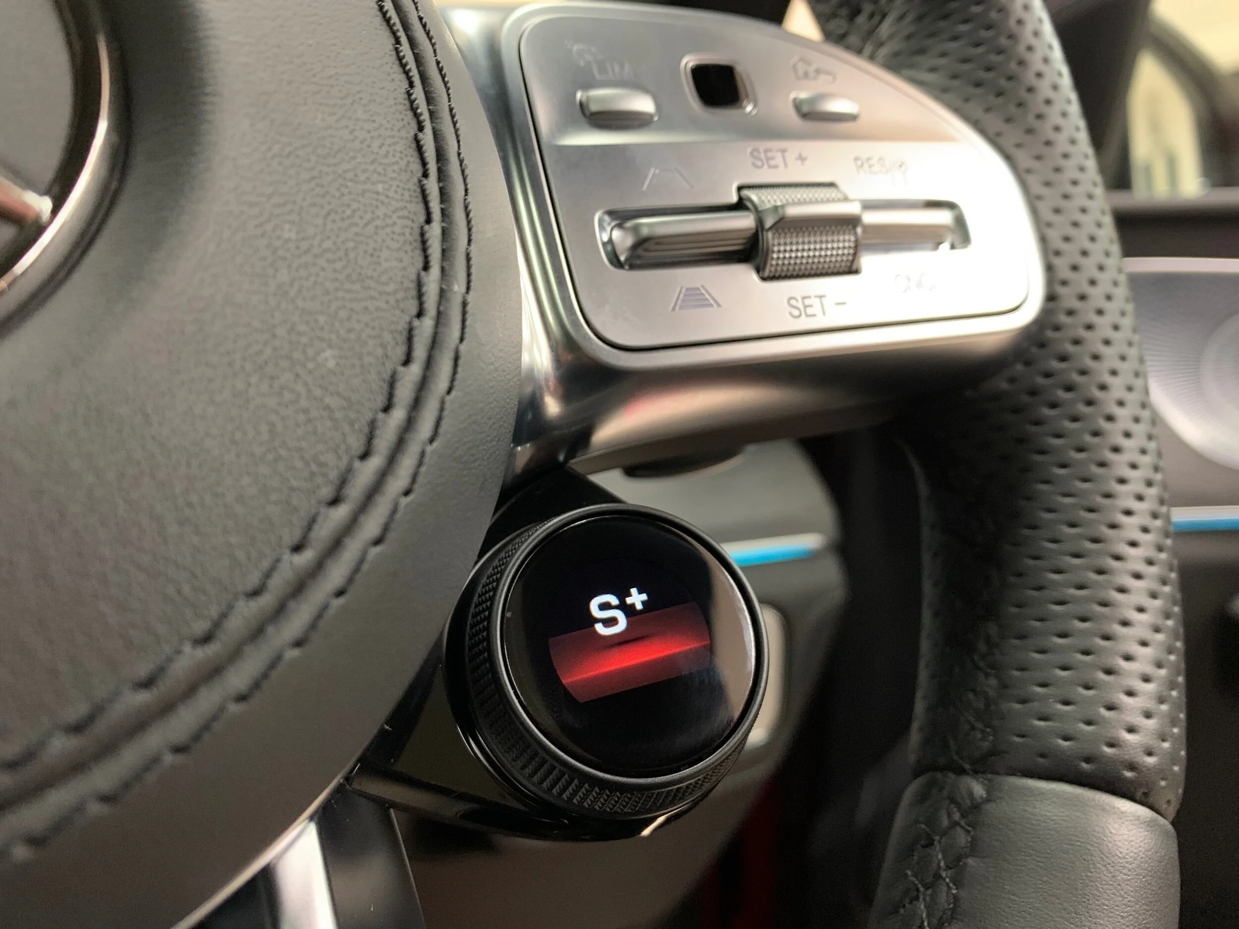 293069CF-1B0B-487C-BBF1-2E9ED5909496