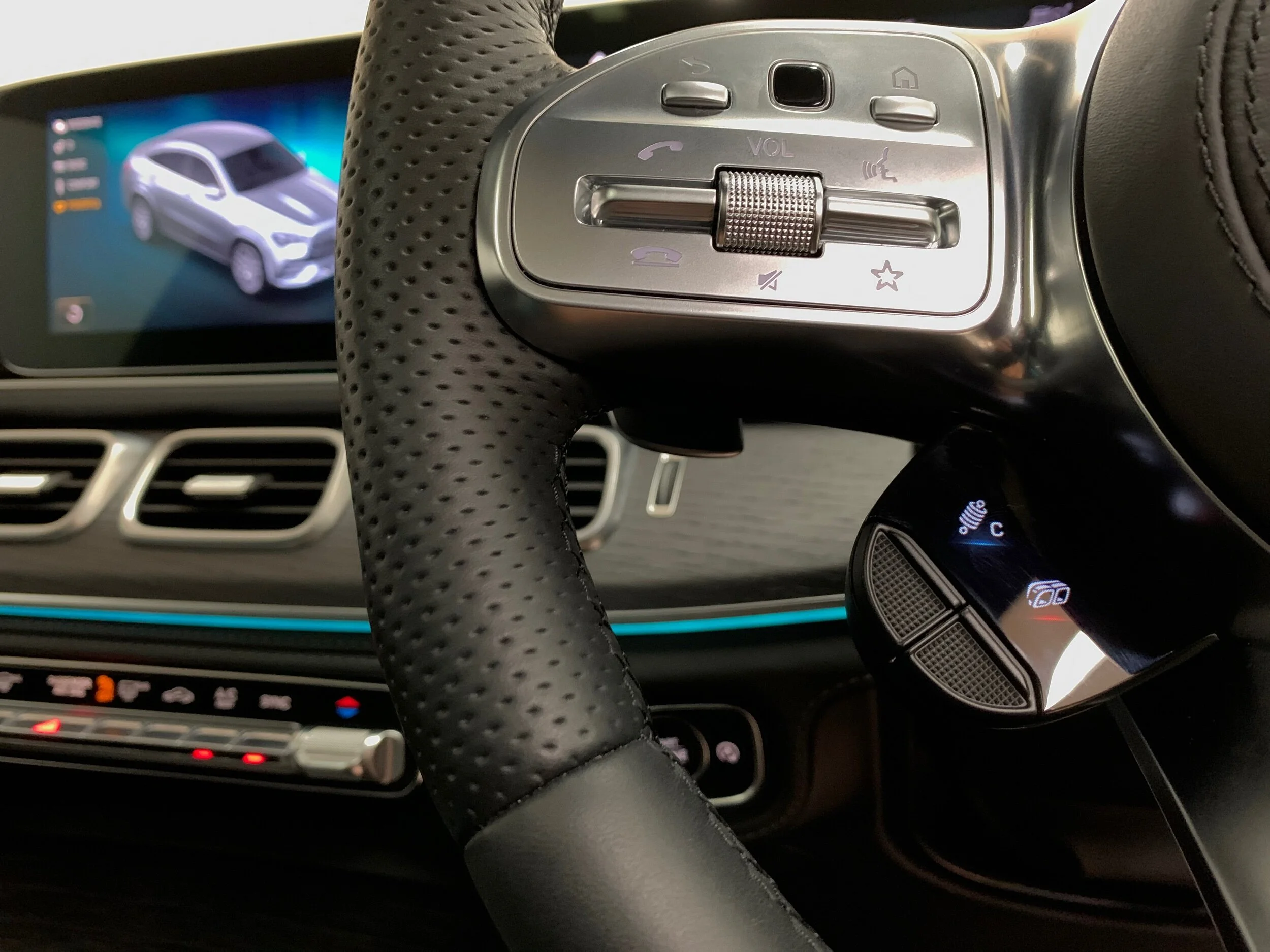 F2C2E06E-EF6F-4E03-AE48-D078D9158407