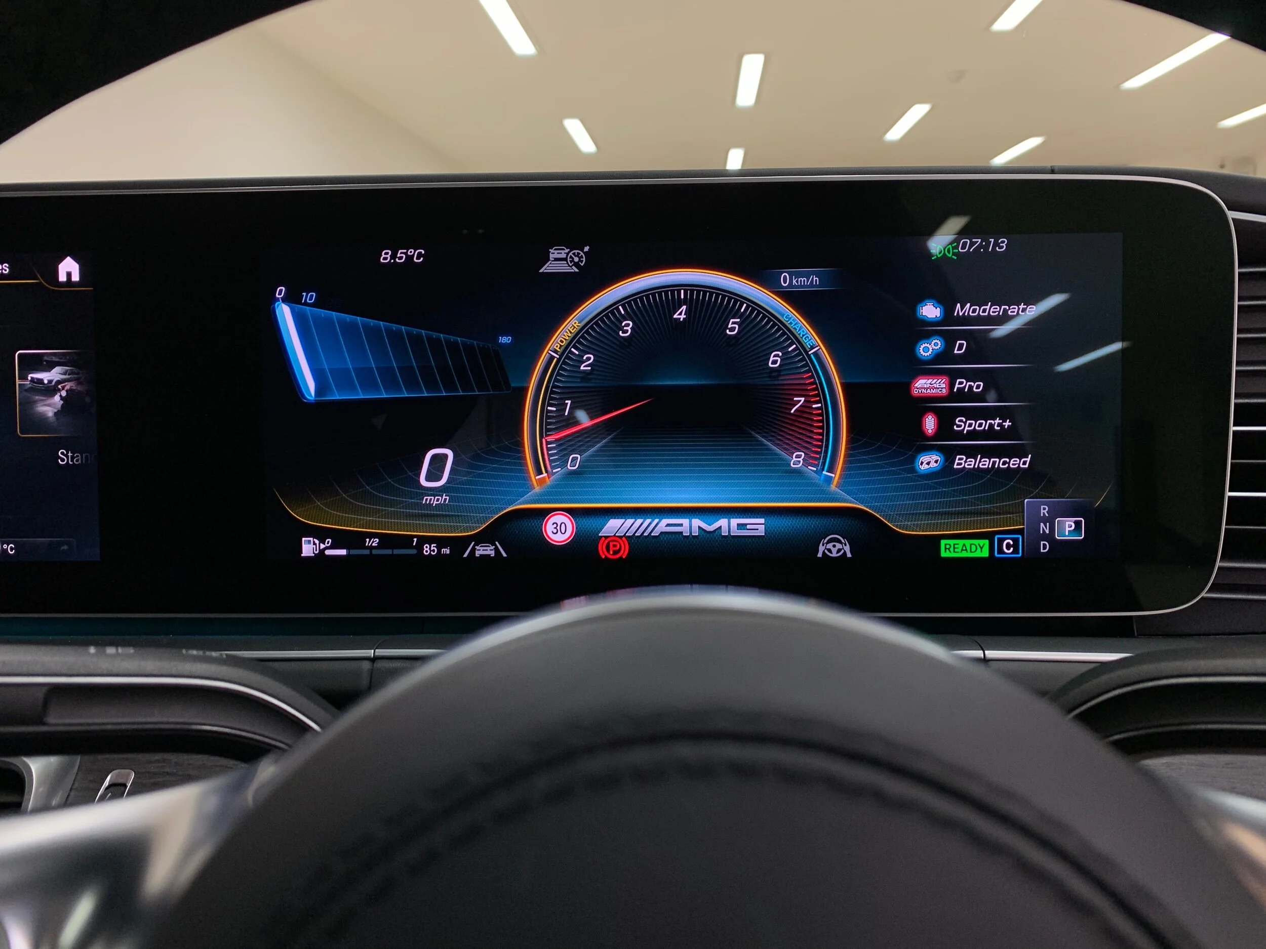 5534F010-0543-407A-A307-4A8E6D5E514B